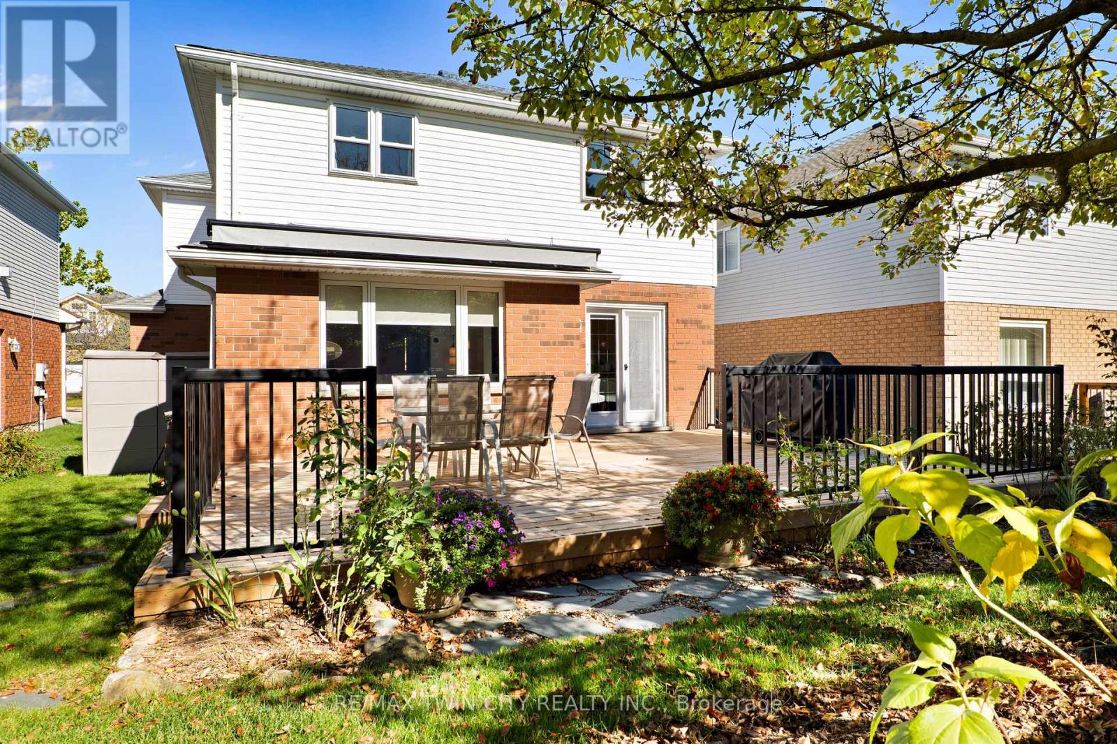 167 Bridgewater Crescent, Waterloo, Ontario  N2T 2M1 - Photo 45 - X12473146