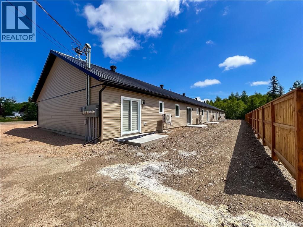 6-12 Drapeau Rue, Balmoral, New Brunswick  E8E 1H2 - Photo 25 - NB128896