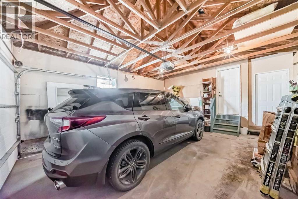 43 Bridlewood Green Sw, Calgary, Alberta  T2Y 3L1 - Photo 28 - A2264997