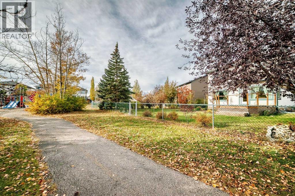 43 Bridlewood Green Sw, Calgary, Alberta  T2Y 3L1 - Photo 29 - A2264997