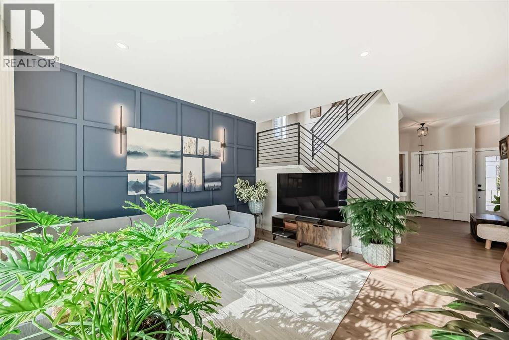 43 Bridlewood Green Sw, Calgary, Alberta  T2Y 3L1 - Photo 14 - A2264997