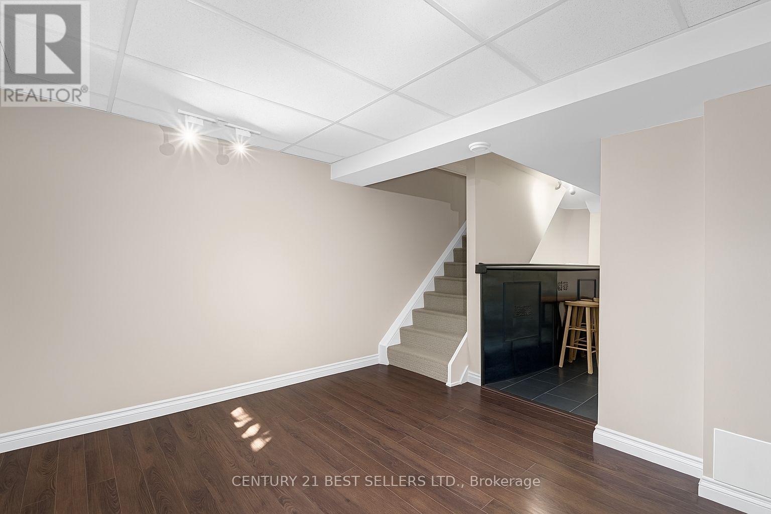 477 Ontario Street N, Milton, Ontario  L9T 3J4 - Photo 23 - W12436181