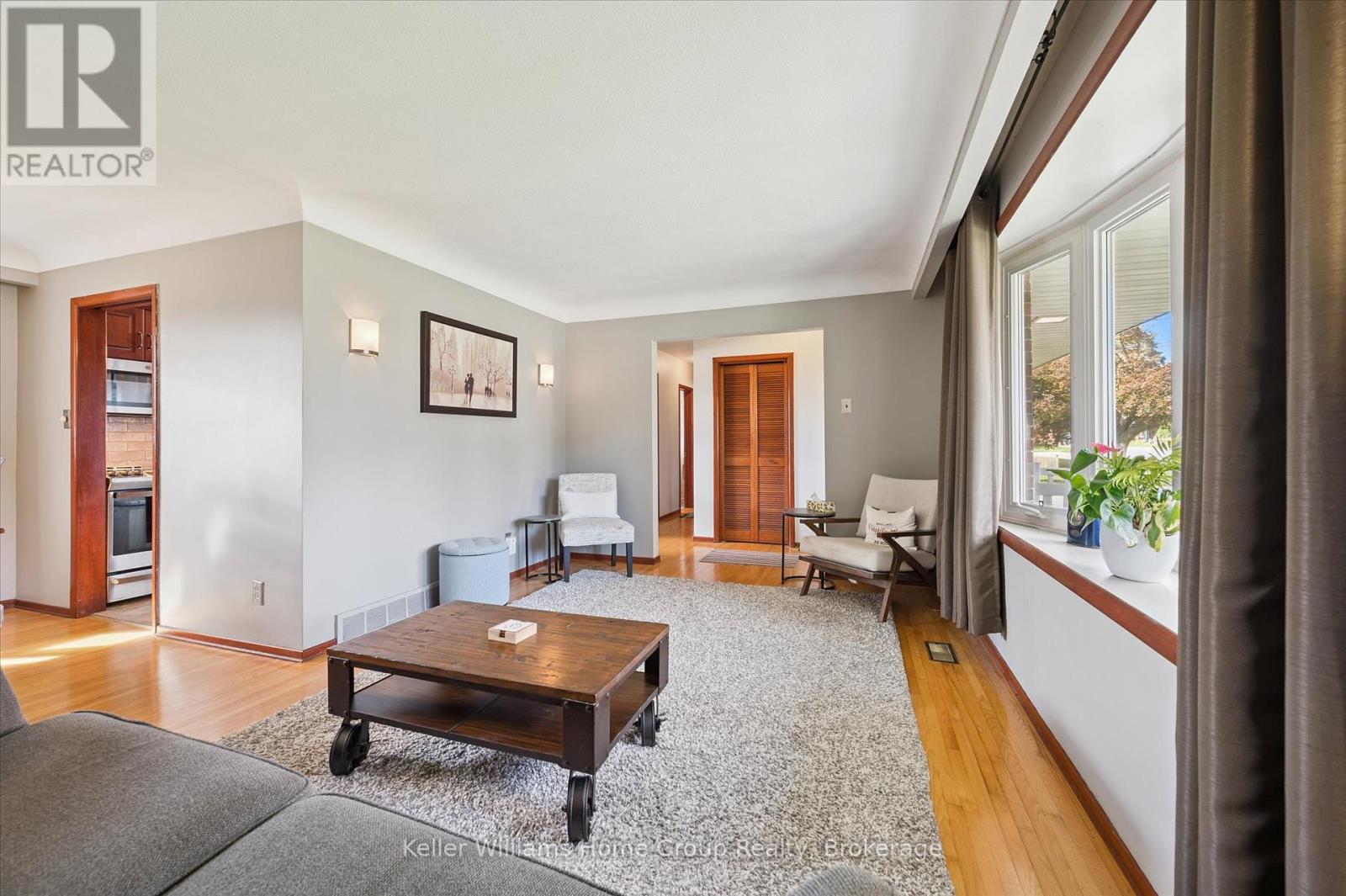 5 Bergin Avenue, Centre Wellington, Ontario  N1M 1A7 - Photo 9 - X12469894