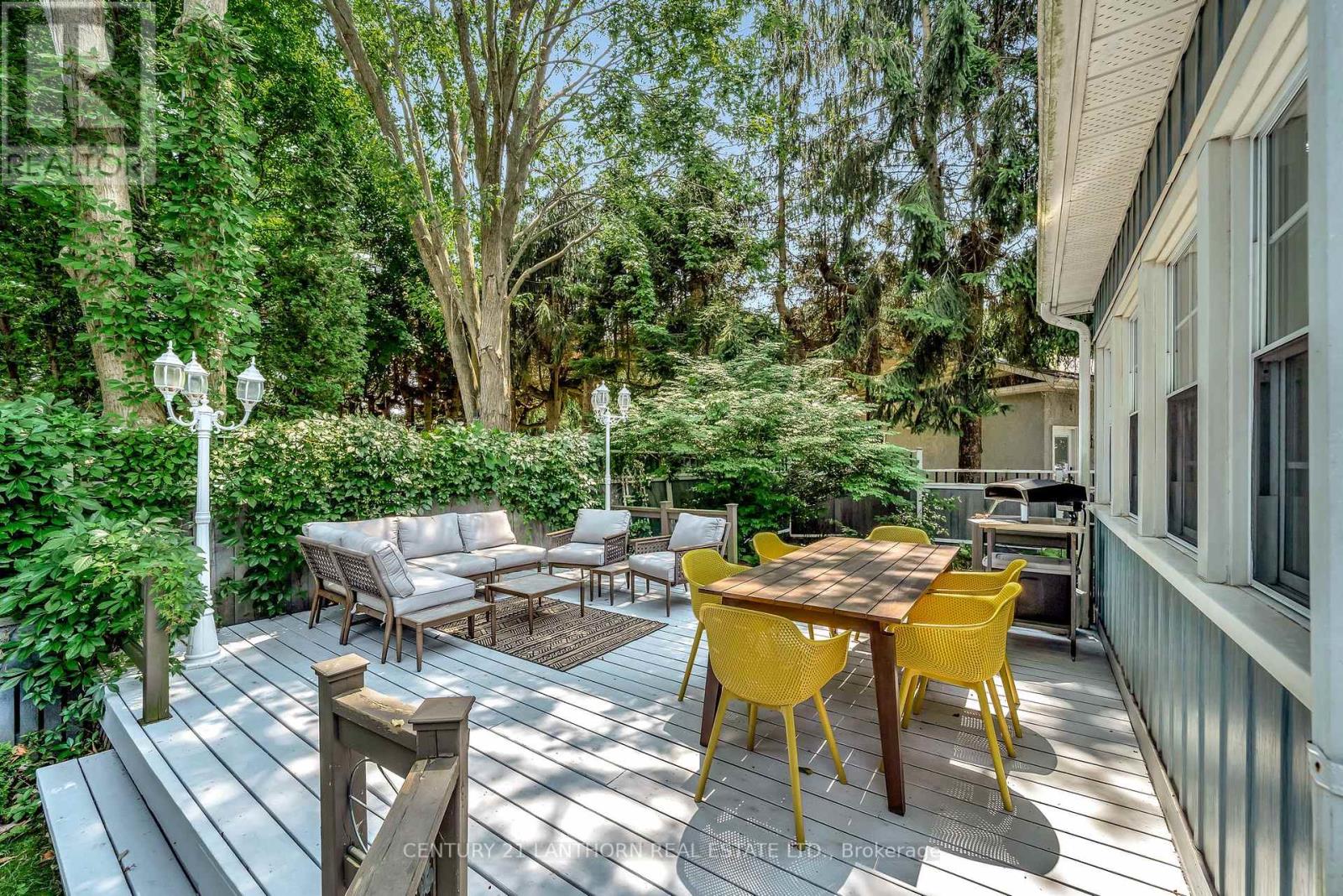 18 Queen Street, Prince Edward County, Ontario  K0K 2T0 - Photo 40 - X12400202