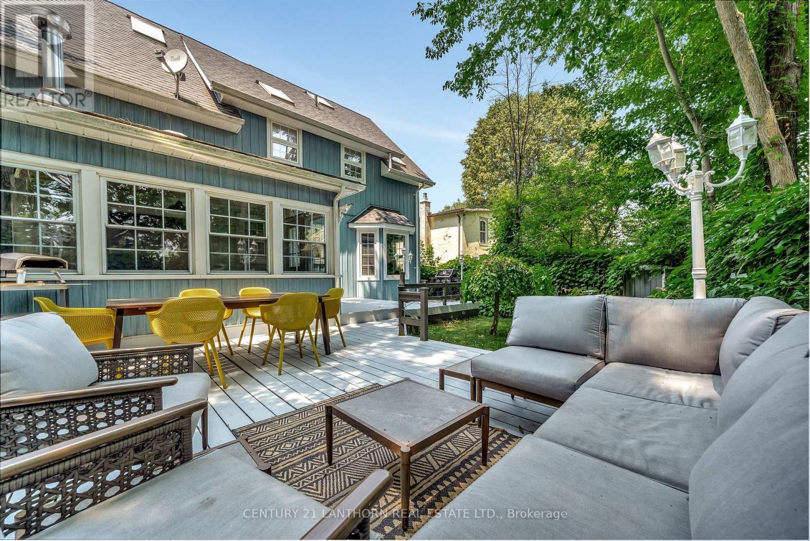 18 Queen Street, Prince Edward County, Ontario  K0K 2T0 - Photo 42 - X12400202