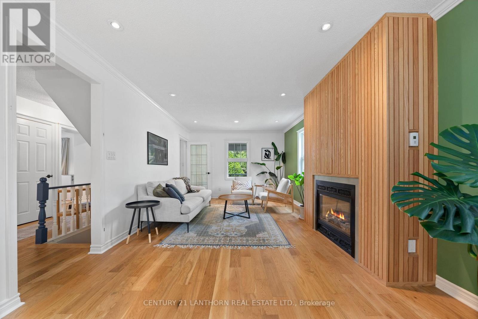 18 Queen Street, Prince Edward County, Ontario  K0K 2T0 - Photo 7 - X12400202