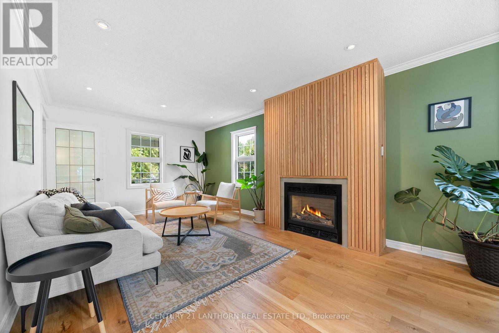 18 Queen Street, Prince Edward County, Ontario  K0K 2T0 - Photo 8 - X12400202