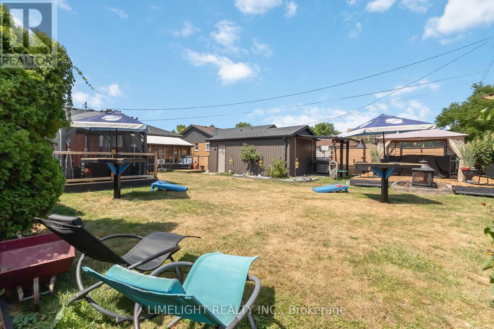 Photo 41 of 48 for 124 Susan Avenue