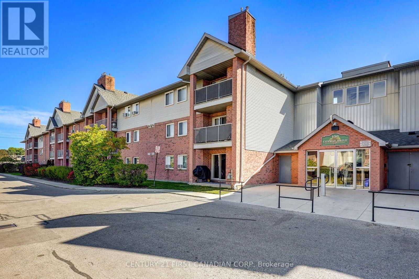 123 - 130 CONWAY DRIVE, London South, Ontario