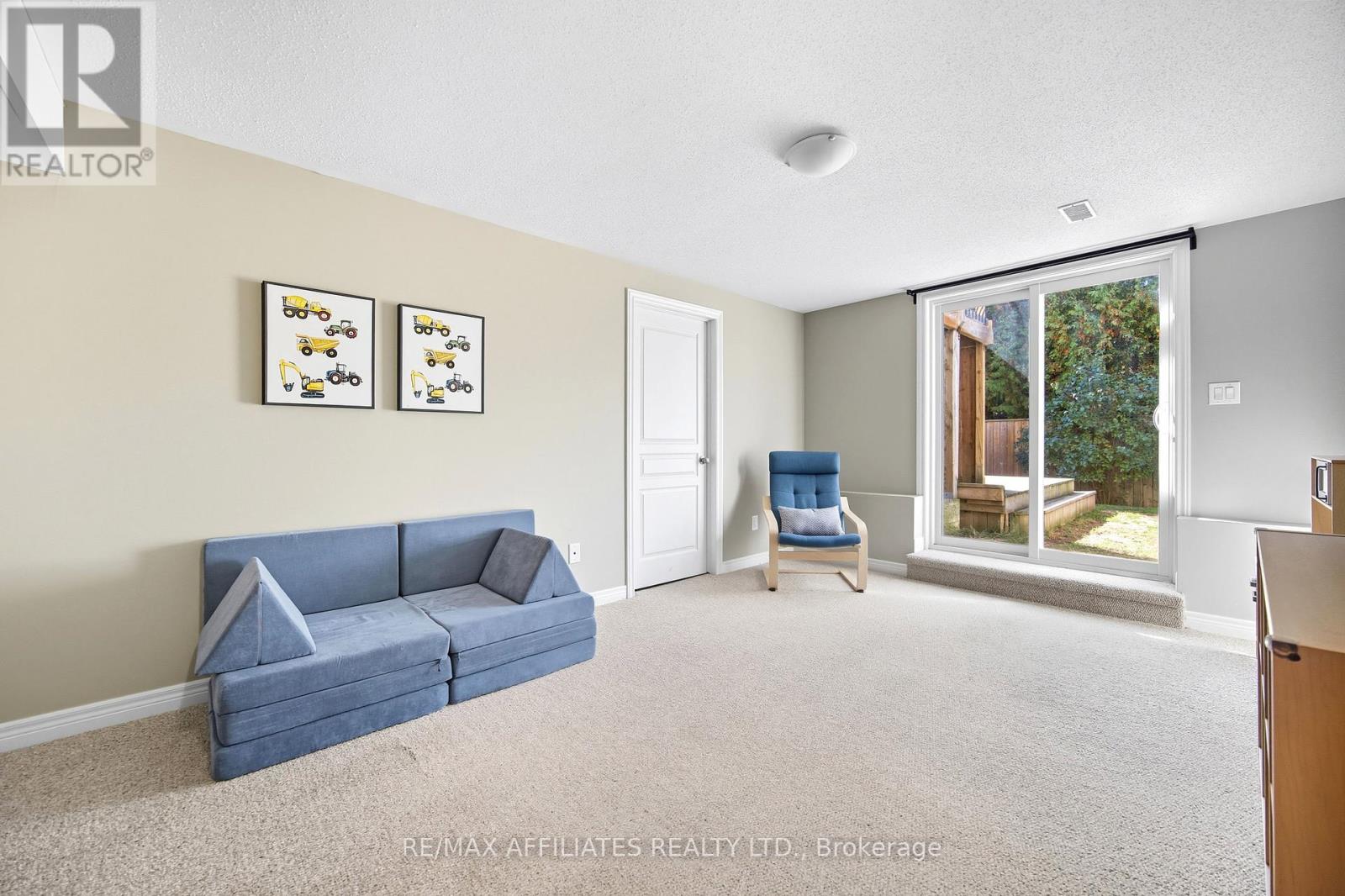 32 Code Crescent, Carleton Place, Ontario  K7C 4J7 - Photo 22 - X12443369
