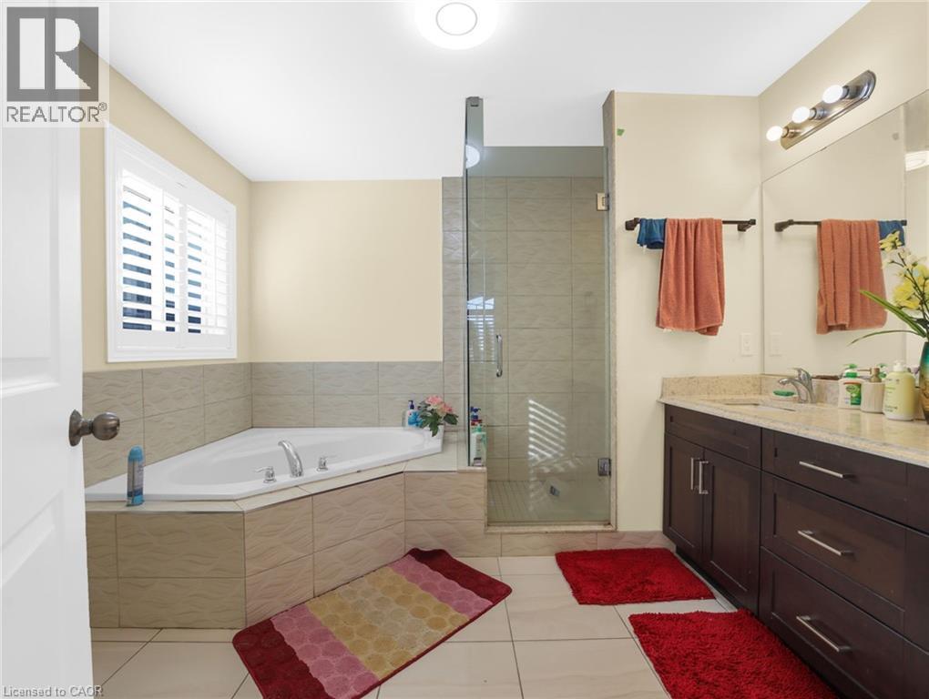4 St Anthony Place, Hamilton, Ontario  L9C 0E4 - Photo 27 - 40780379