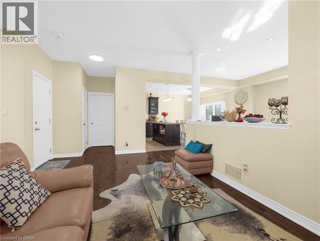 4 St Anthony Place, Hamilton, Ontario  L9C 0E4 - Photo 14 - 40780379