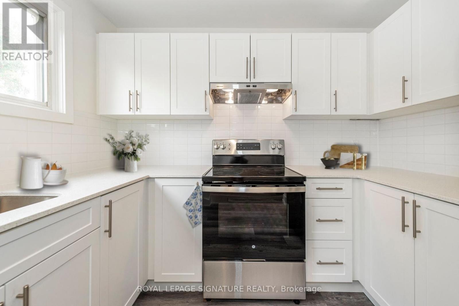 76 Woodman Drive N, Hamilton, Ontario  L8H 2M5 - Photo 2 - X12427314