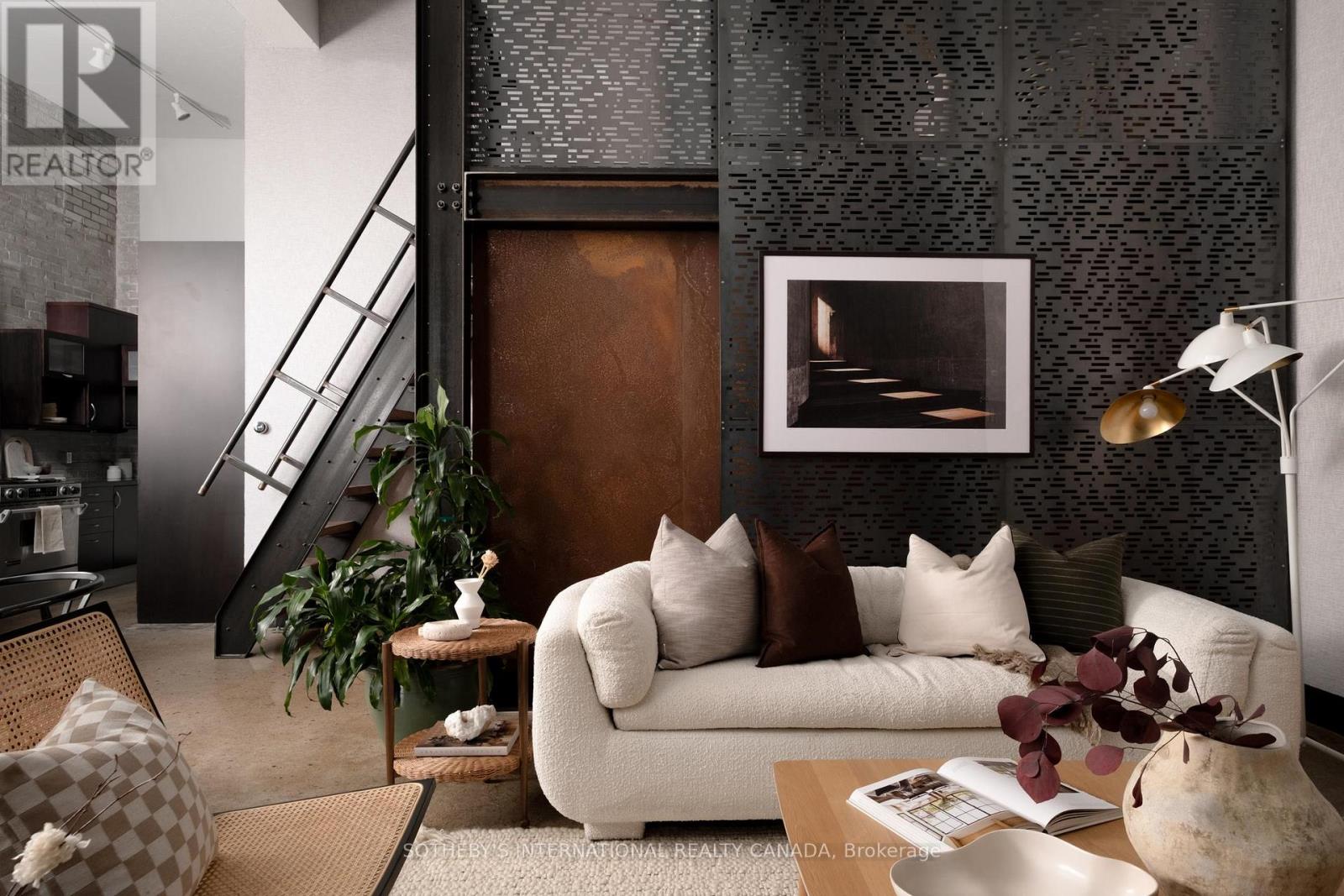 204 - 264 SEATON STREET, Toronto, Ontario
