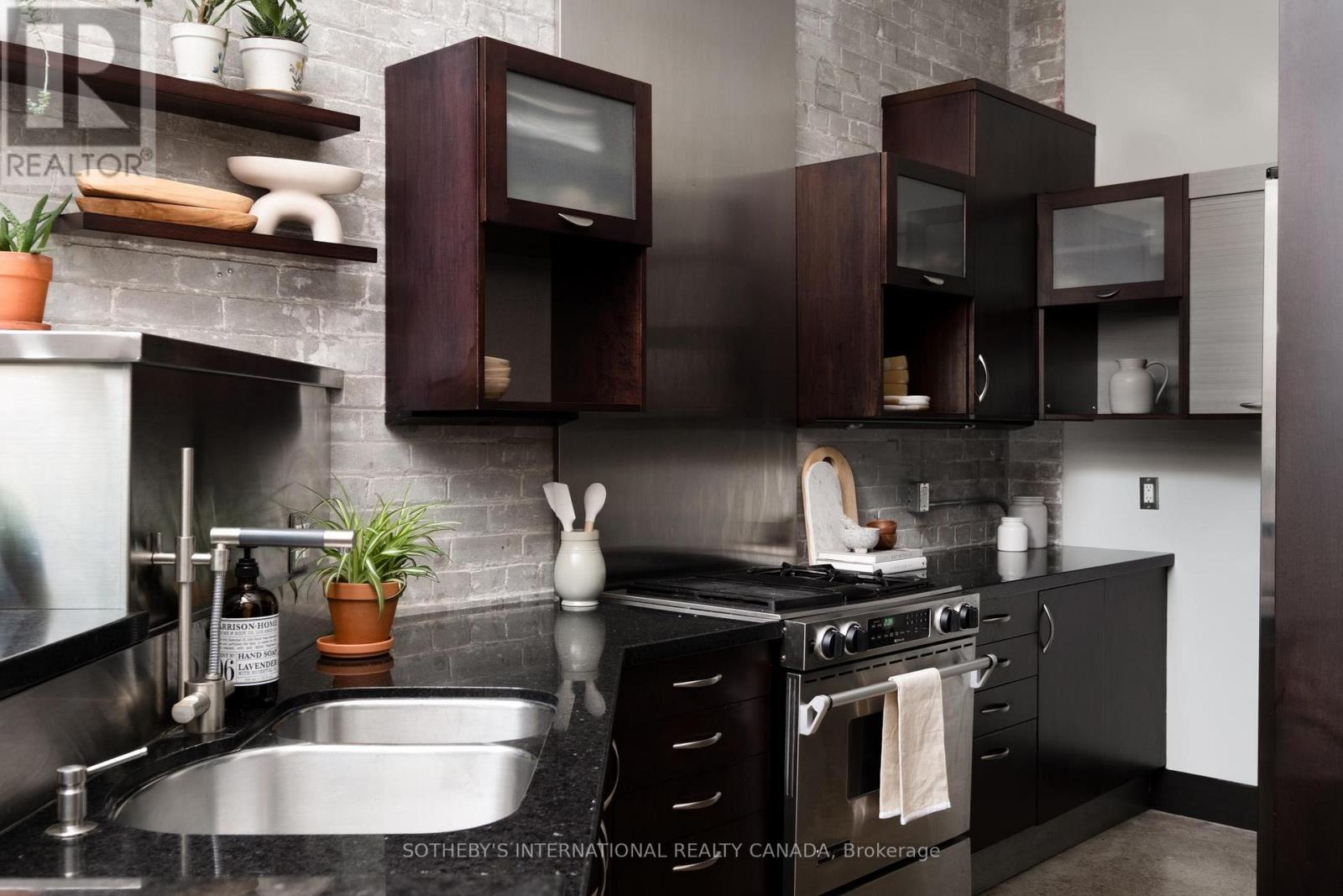 204 - 264 Seaton Street, Toronto, Ontario  M5A 2T4 - Photo 10 - C12473162