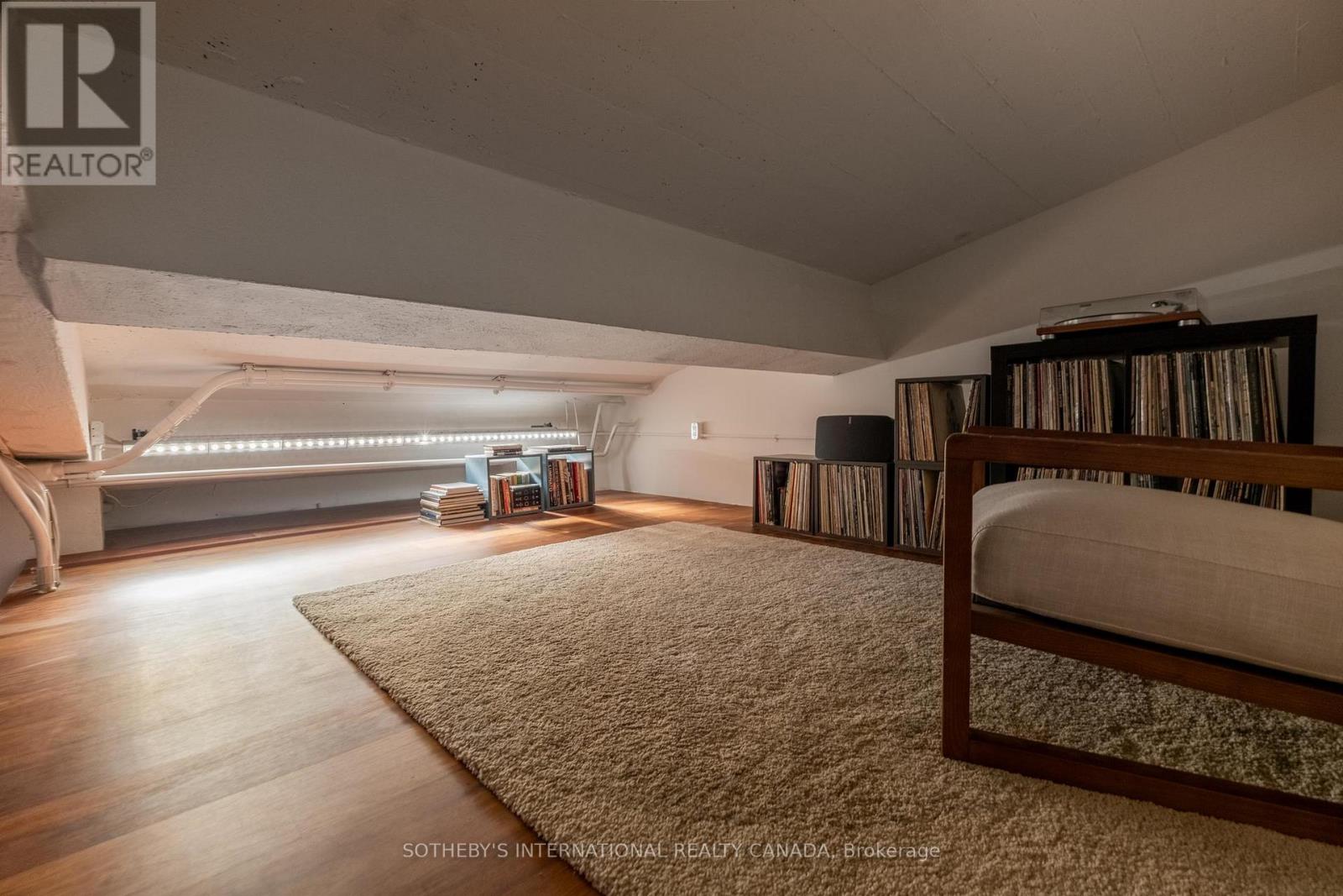 204 - 264 Seaton Street, Toronto, Ontario  M5A 2T4 - Photo 28 - C12473162