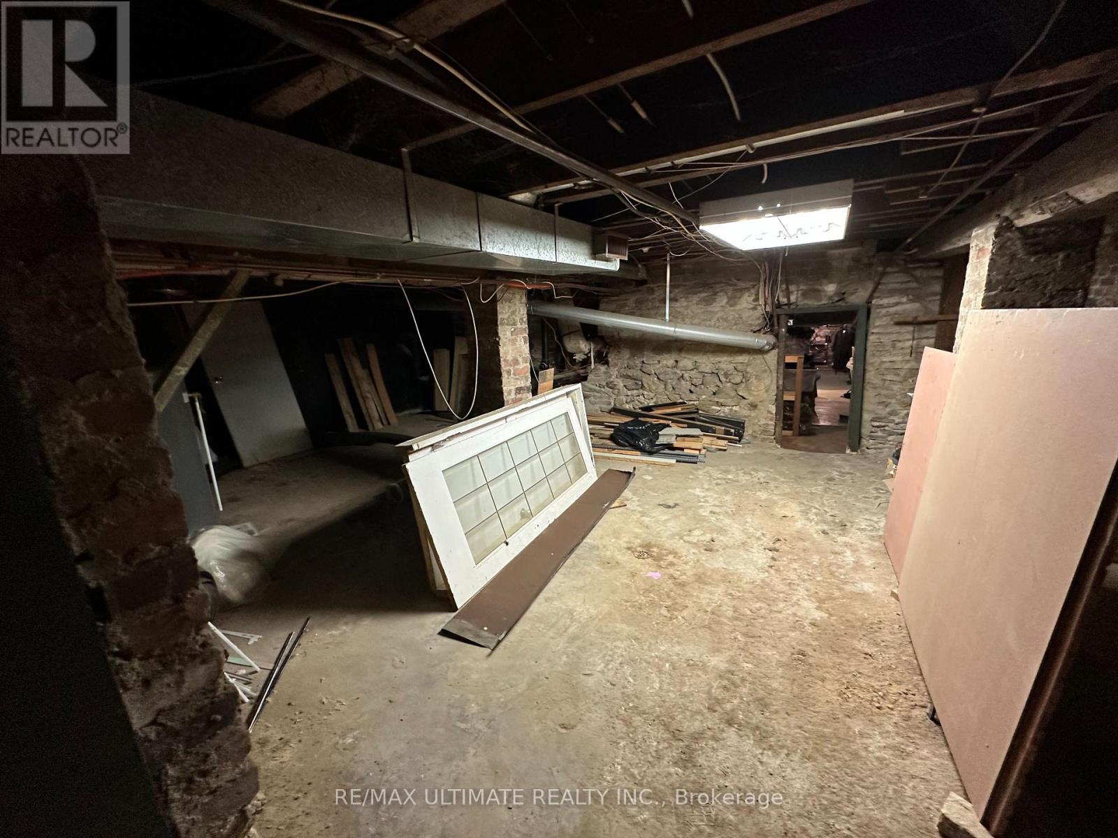 578 Dundas Street W, Toronto, Ontario  M5T 1H5 - Photo 18 - C12473169