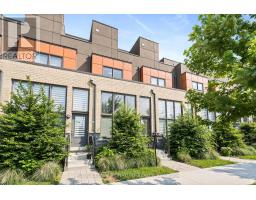 10 CURLEW DRIVE, Toronto, Ontario