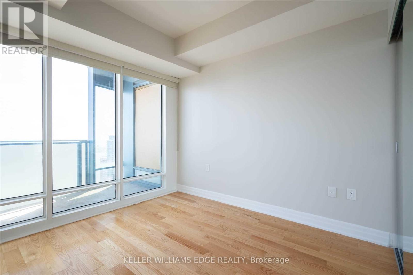 5310 - 8 The Esplanade Street, Toronto, Ontario  M5E 0A6 - Photo 10 - C12473208