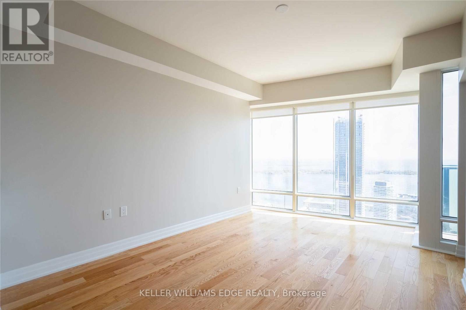 5310 - 8 The Esplanade Street, Toronto, Ontario  M5E 0A6 - Photo 13 - C12473208