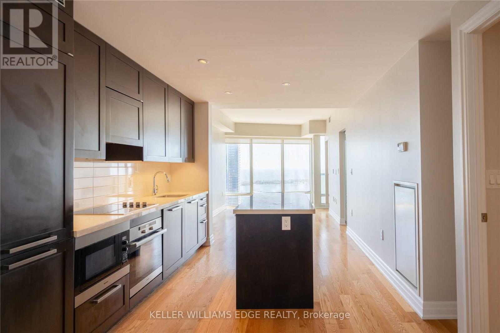 5310 - 8 The Esplanade Street, Toronto, Ontario  M5E 0A6 - Photo 20 - C12473208
