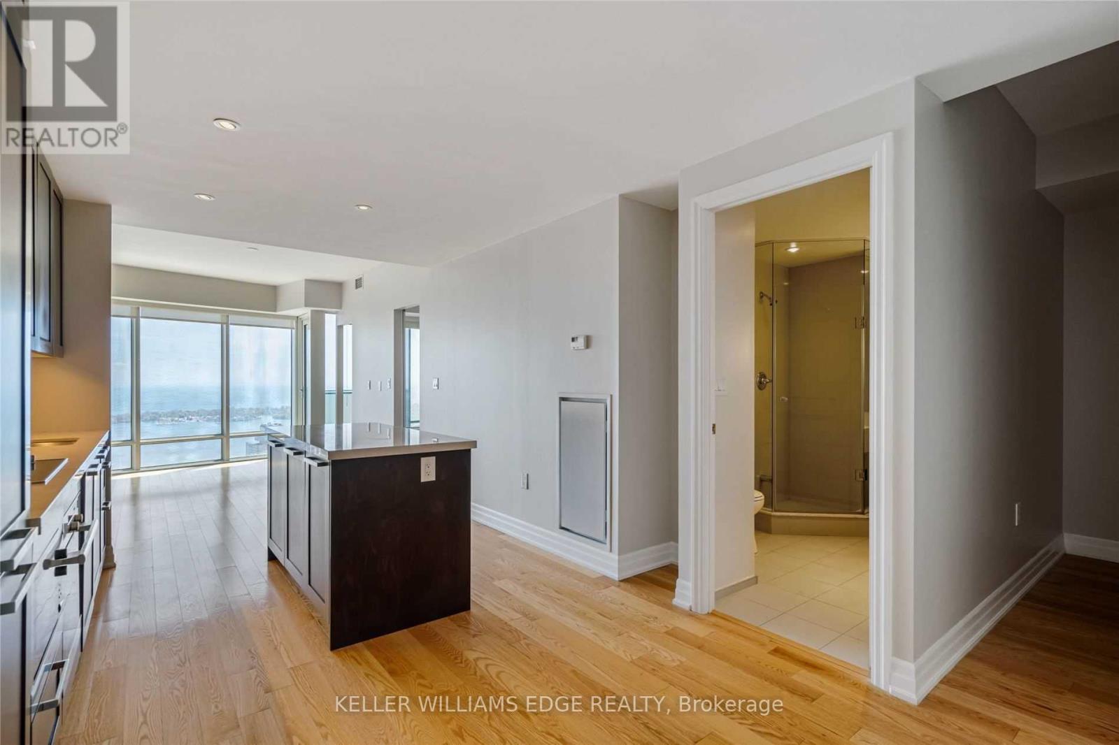 5310 - 8 The Esplanade Street, Toronto, Ontario  M5E 0A6 - Photo 21 - C12473208