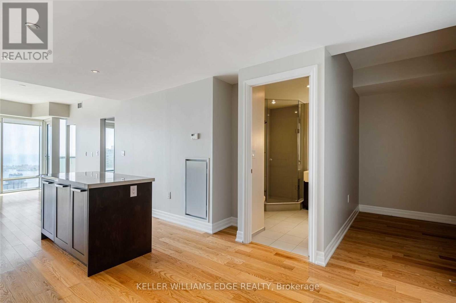 5310 - 8 The Esplanade Street, Toronto, Ontario  M5E 0A6 - Photo 22 - C12473208