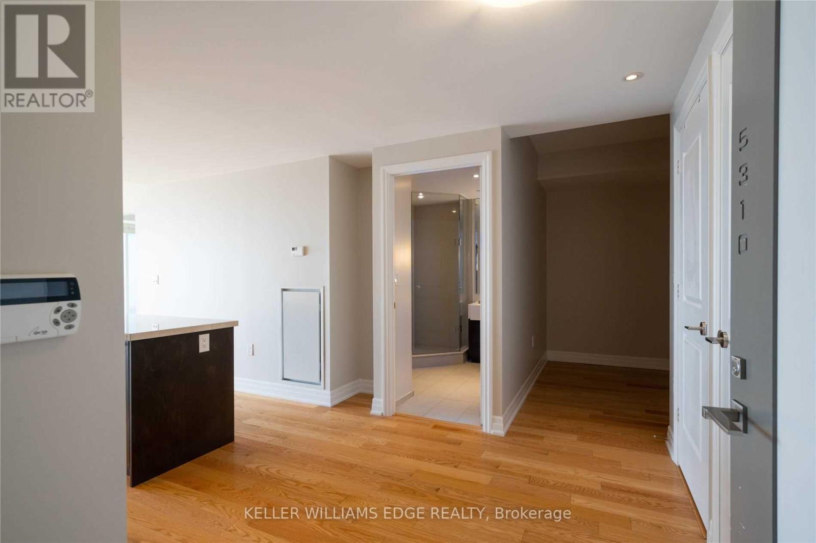 5310 - 8 The Esplanade Street, Toronto, Ontario  M5E 0A6 - Photo 23 - C12473208