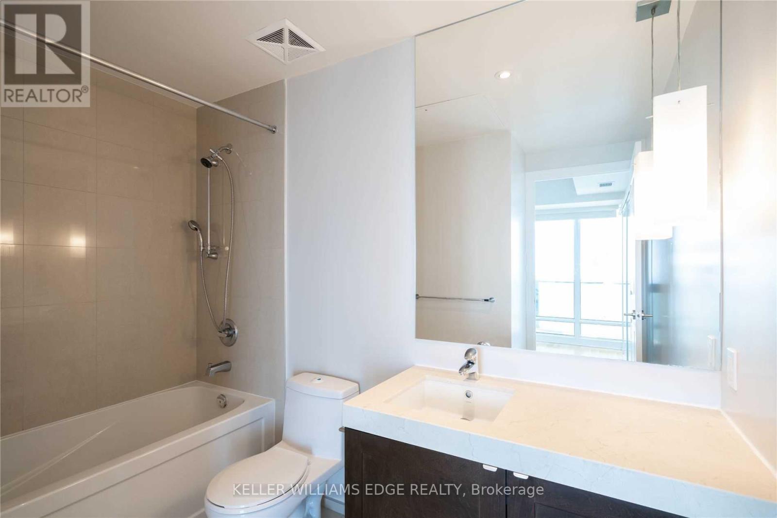 5310 - 8 The Esplanade Street, Toronto, Ontario  M5E 0A6 - Photo 7 - C12473208