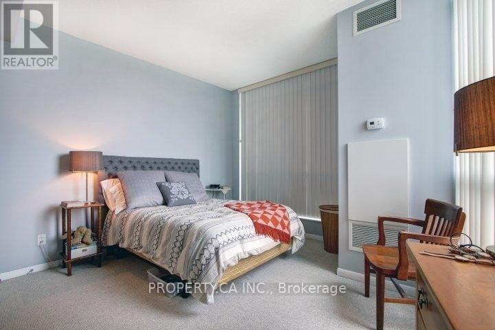 802 - 219 Fort York Boulevard, Toronto, Ontario  M5V 1B1 - Photo 13 - C12473226