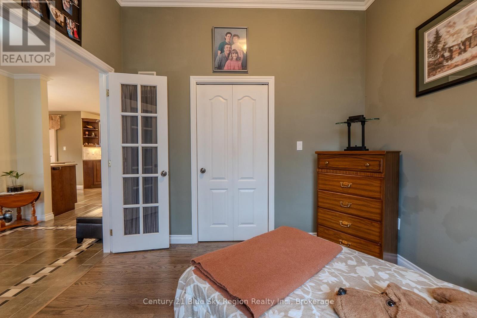 38 Cedargrove Court, Callander, Ontario  P0H 1H0 - Photo 18 - X12473263