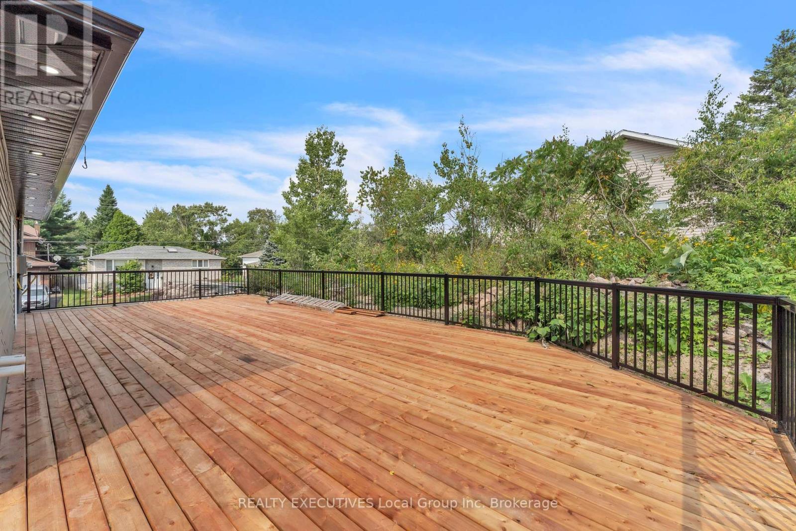 29 Shallot Crescent, North Bay, Ontario  P1A 3V7 - Photo 11 - X12473345