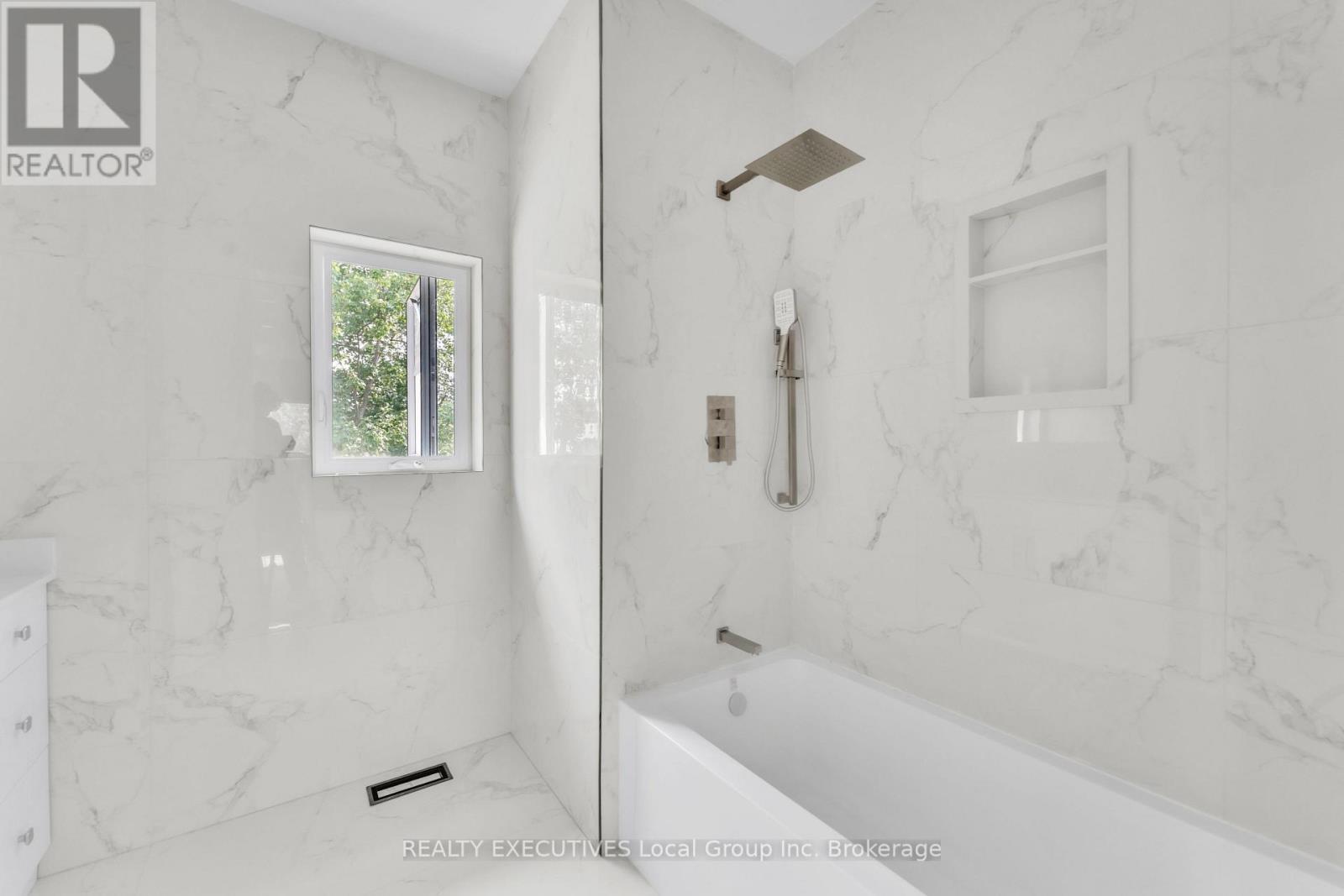 29 Shallot Crescent, North Bay, Ontario  P1A 3V7 - Photo 21 - X12473345