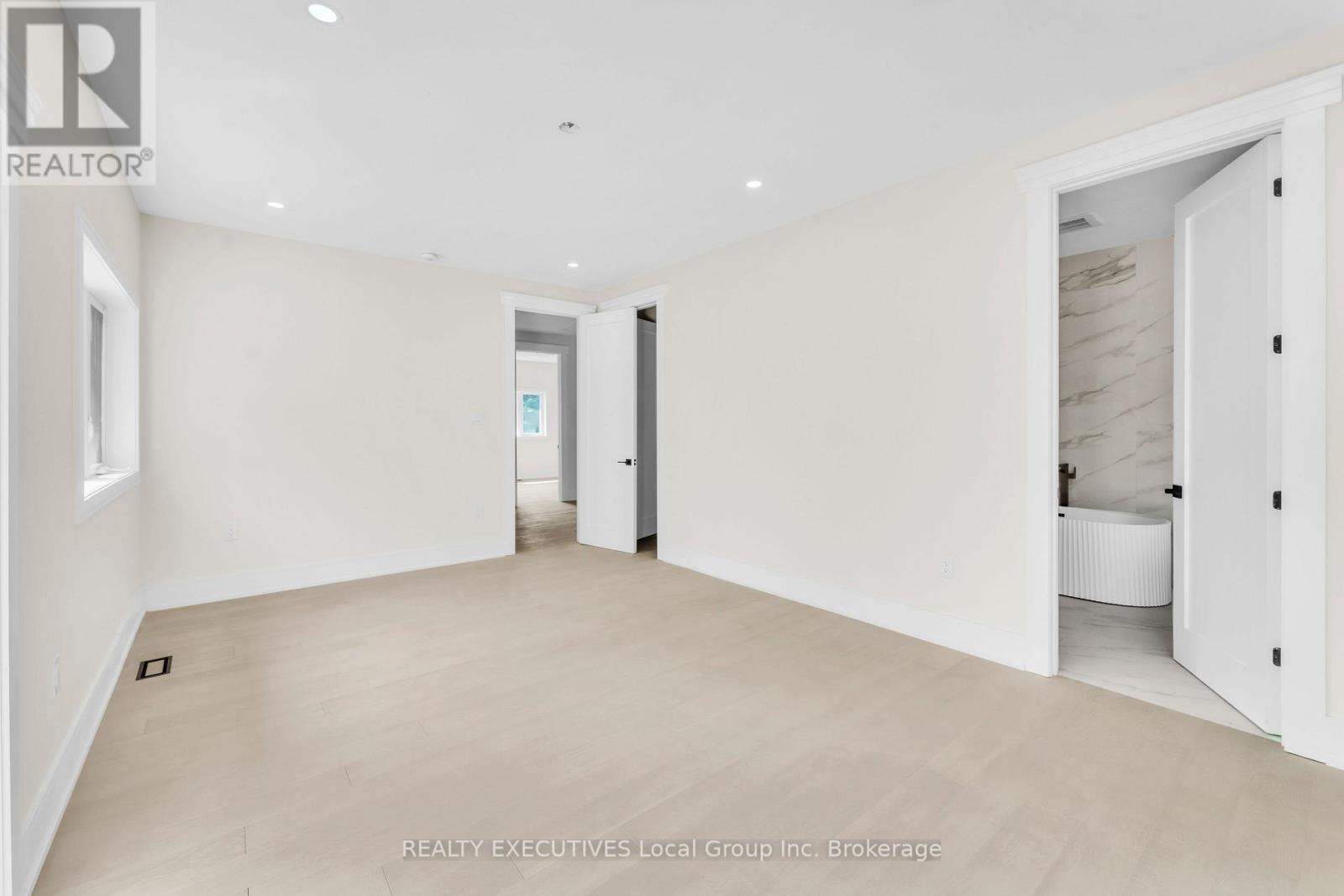 29 Shallot Crescent, North Bay, Ontario  P1A 3V7 - Photo 25 - X12473345