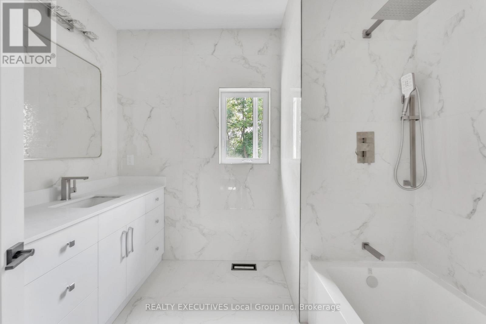 29 Shallot Crescent, North Bay, Ontario  P1A 3V7 - Photo 44 - X12473345