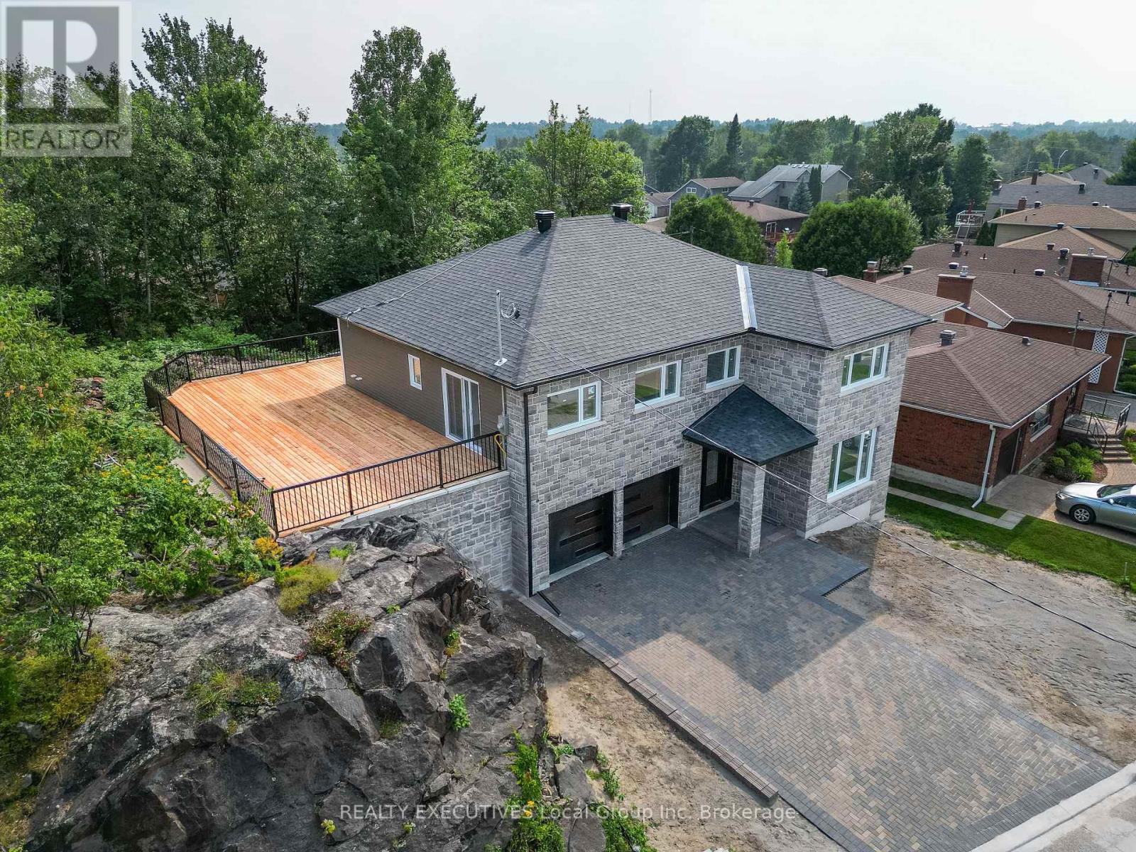 29 Shallot Crescent, North Bay, Ontario  P1A 3V7 - Photo 6 - X12473345