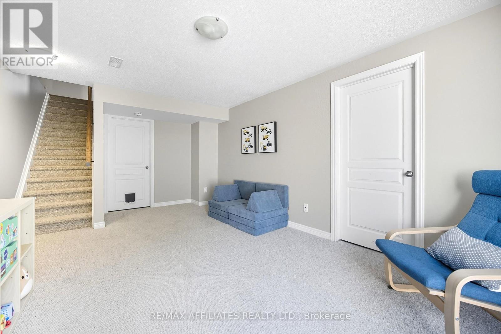 32 Code Crescent, Carleton Place, Ontario  K7C 4J7 - Photo 23 - X12443369