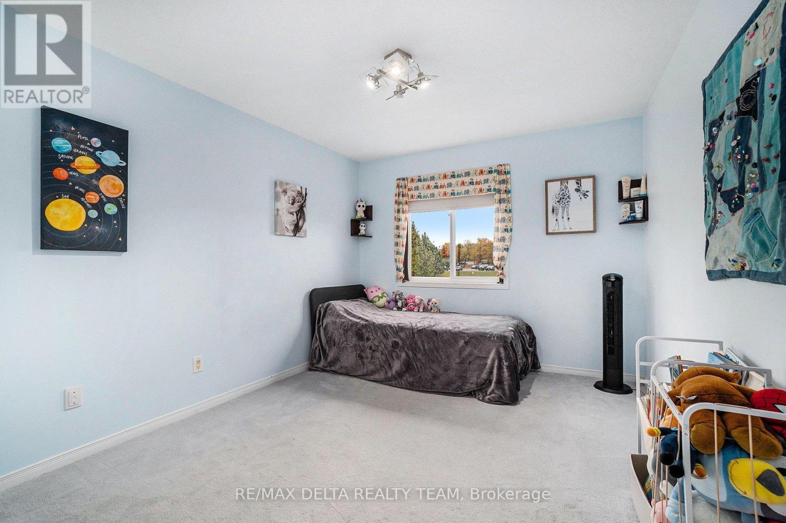 576 Aberfoyle Circle, Ottawa, Ontario  K2K 3R3 - Photo 12 - X12471049
