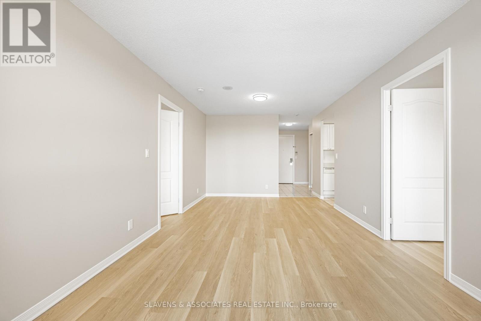 1404 - 1000 The Esplanade Road N, Pickering, Ontario  L1V 6V4 - Photo 10 - E12473168