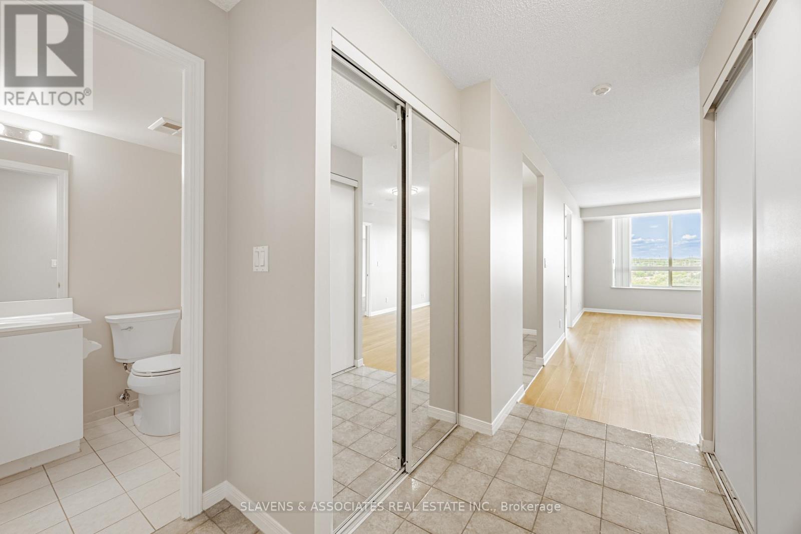 1404 - 1000 The Esplanade Road N, Pickering, Ontario  L1V 6V4 - Photo 7 - E12473168
