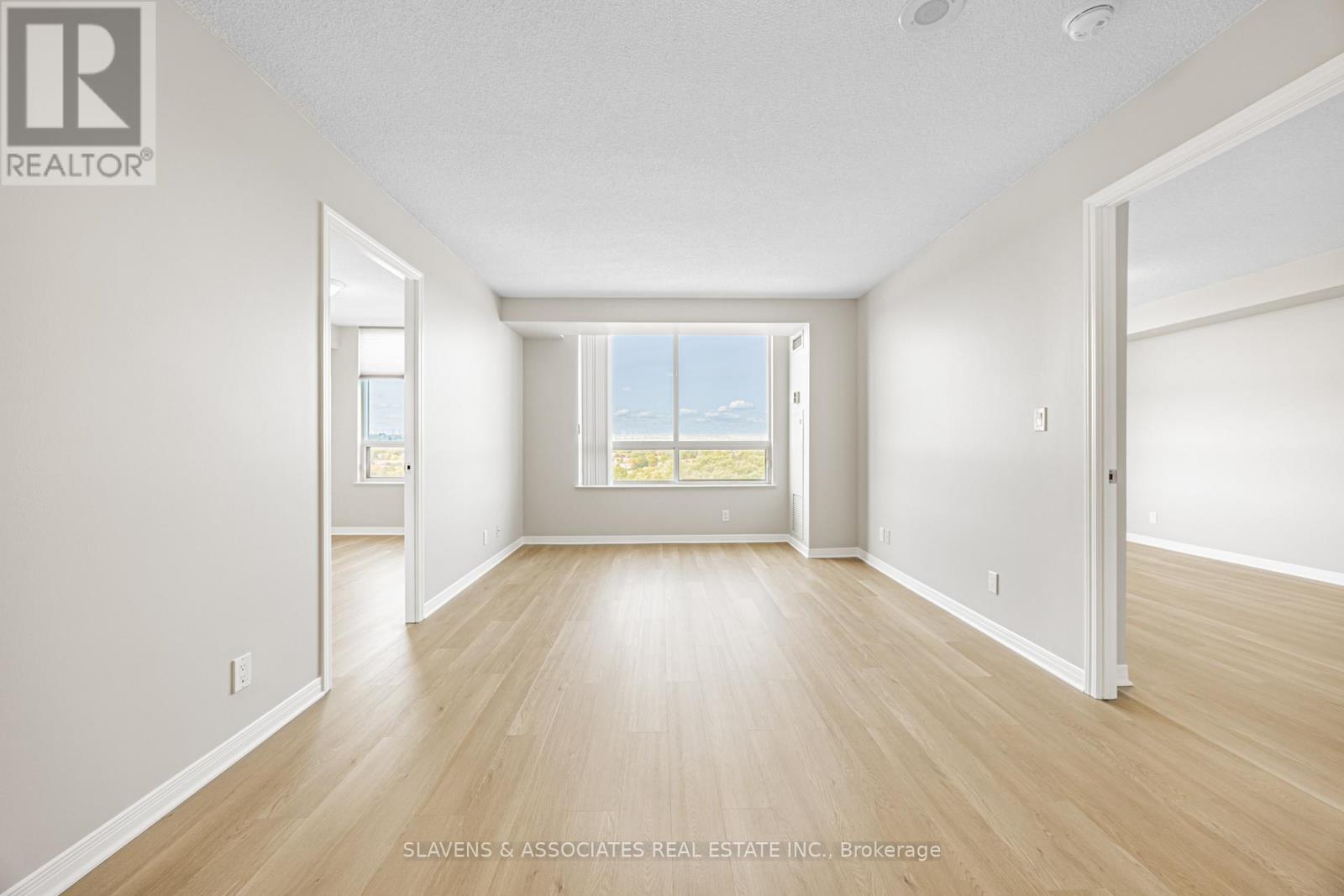 1404 - 1000 The Esplanade Road N, Pickering, Ontario  L1V 6V4 - Photo 9 - E12473168