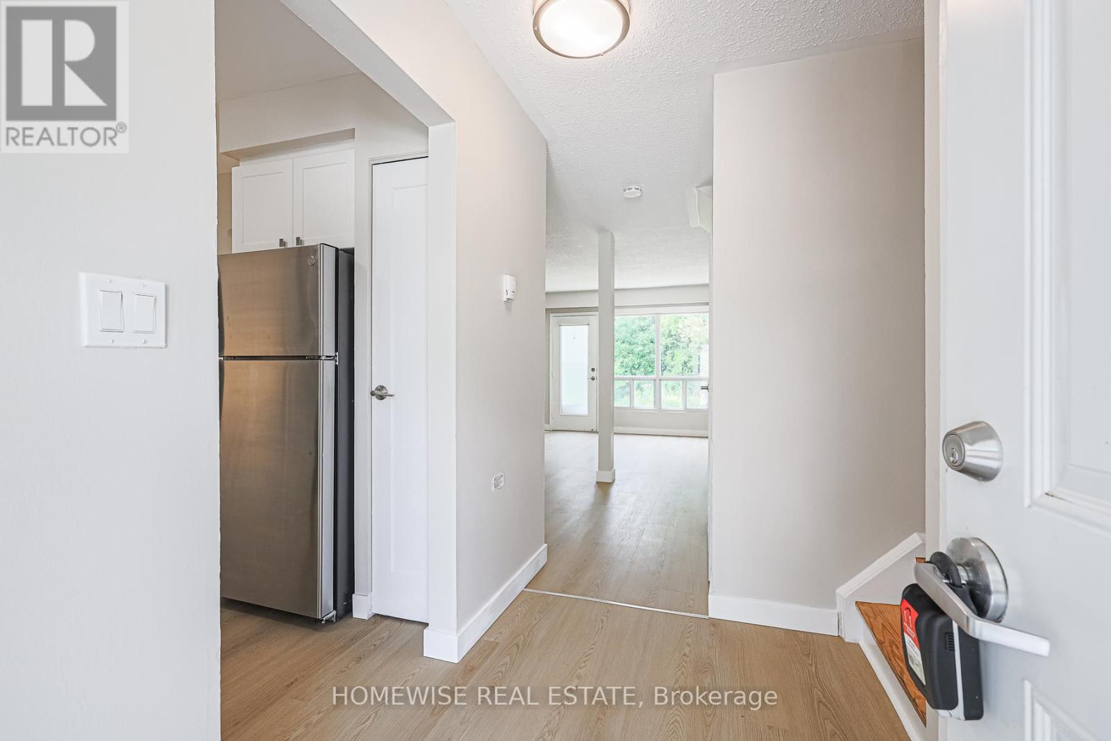 28 - 570 Waverly Street N, Oshawa, Ontario  L1J 5Y3 - Photo 2 - E12473210
