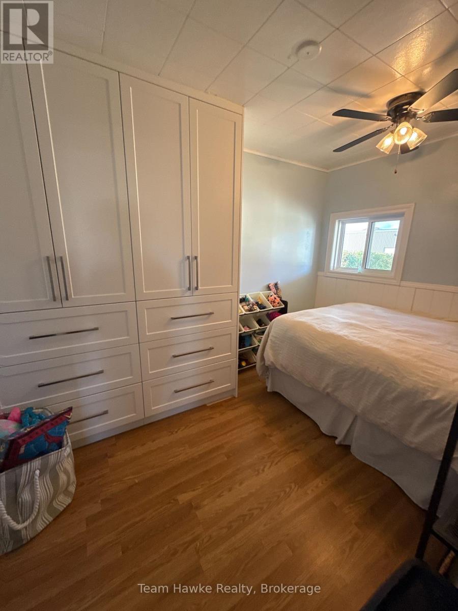 258 Elizabeth Street, Midland, Ontario  L4R 1Y6 - Photo 6 - S12473360