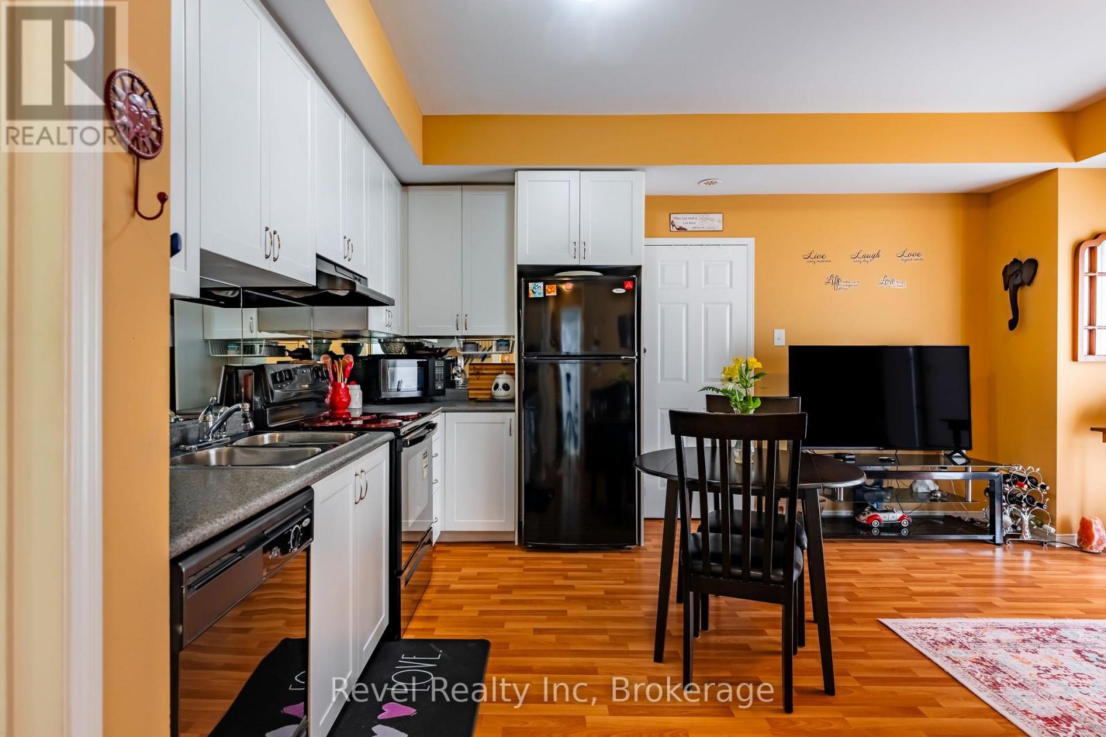 137 - 60 Fairwood Circle, Brampton, Ontario  L6R 0Y6 - Photo 12 - W12473239