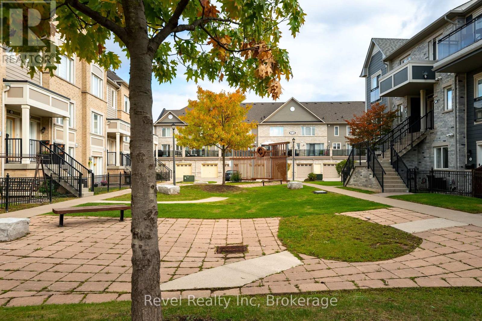 137 - 60 Fairwood Circle, Brampton, Ontario  L6R 0Y6 - Photo 23 - W12473239