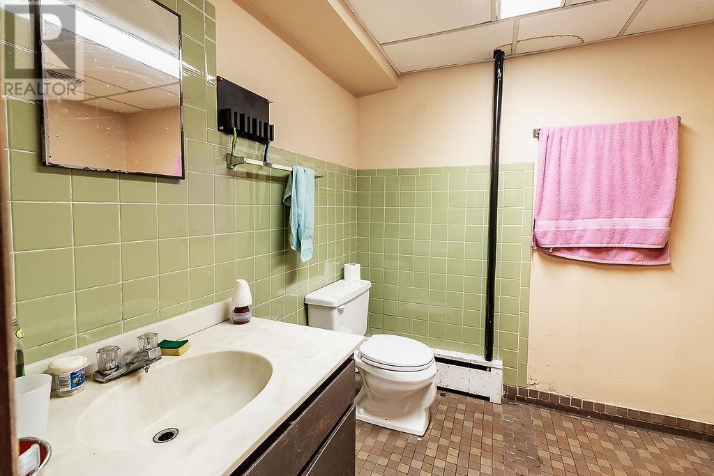 928 Great Northern Rd, Sault Ste. Marie, Ontario  P6B 5A3 - Photo 23 - SM252535