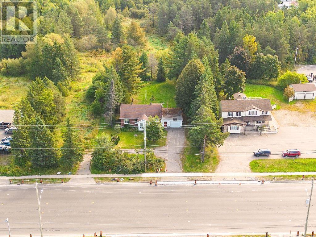 928 Great Northern Rd, Sault Ste. Marie, Ontario  P6B 5A3 - Photo 29 - SM252535