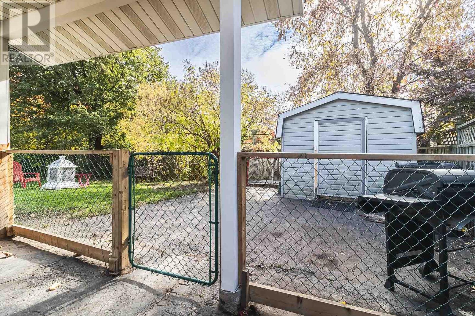 150 Laronde Ave, Sault Ste Marie, Ontario  P6B 5R6 - Photo 7 - SM252983