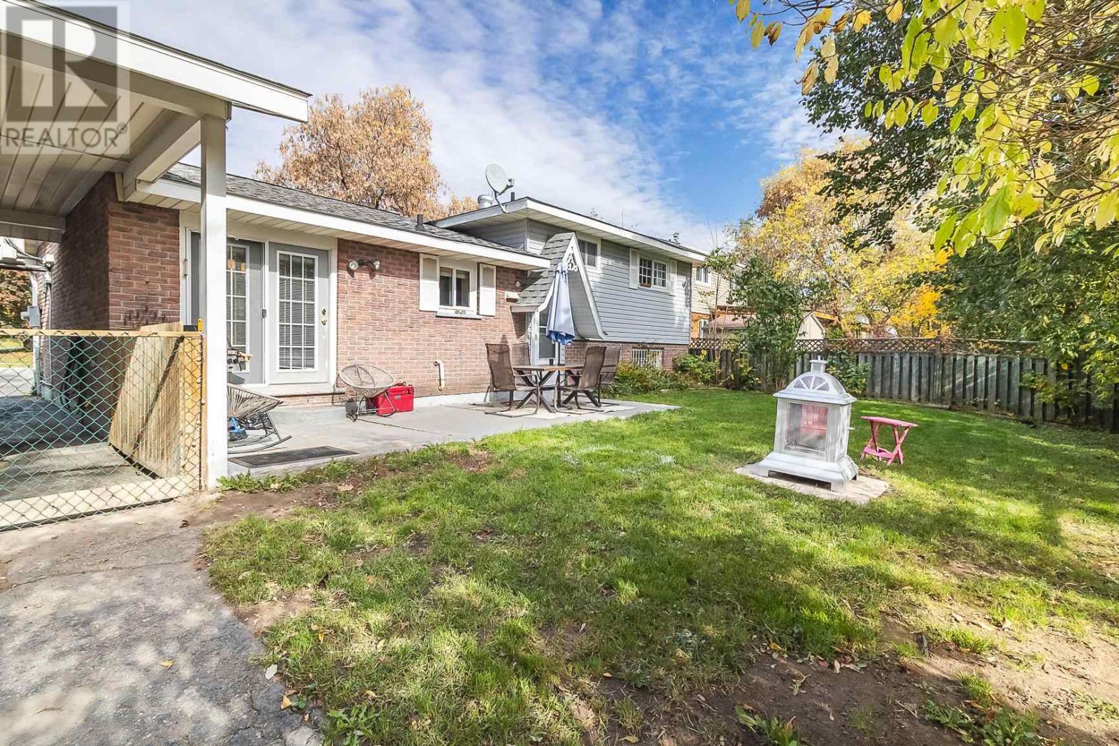 150 Laronde Ave, Sault Ste Marie, Ontario  P6B 5R6 - Photo 9 - SM252983
