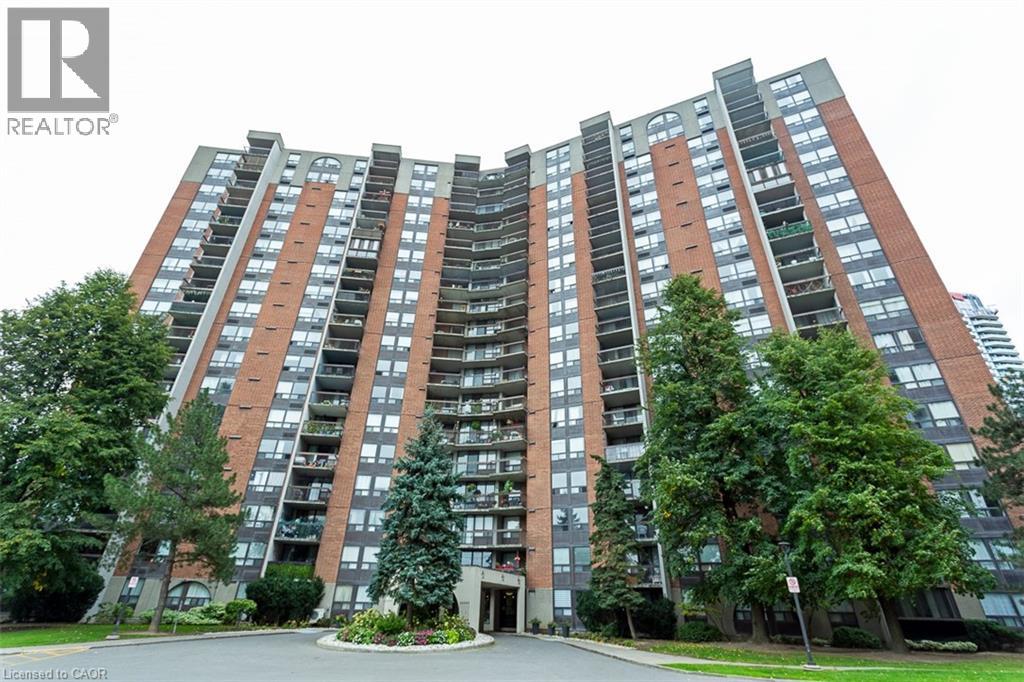 50 Mississauga Valley Boulevard Unit# 120, Mississauga, Ontario  L5A 3S2 - Photo 1 - 40766180